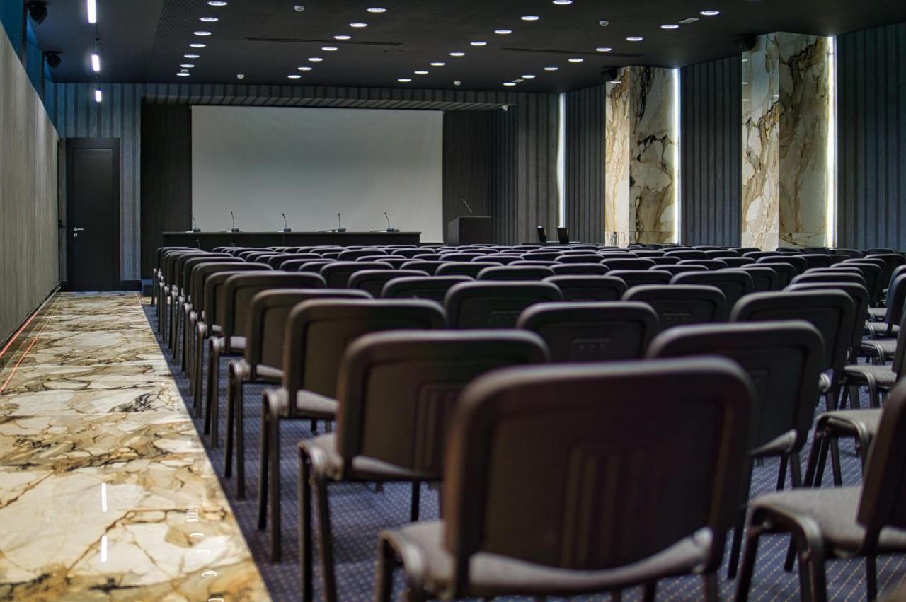 Select Hill Resort Linze Екстер'єр фото