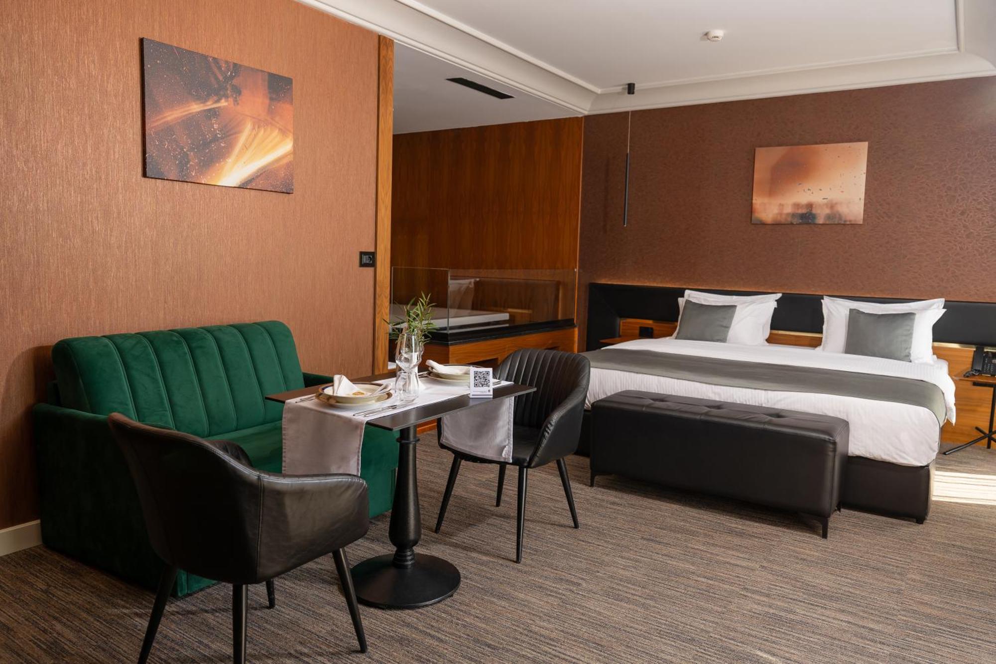 Select Hill Resort Linze Екстер'єр фото