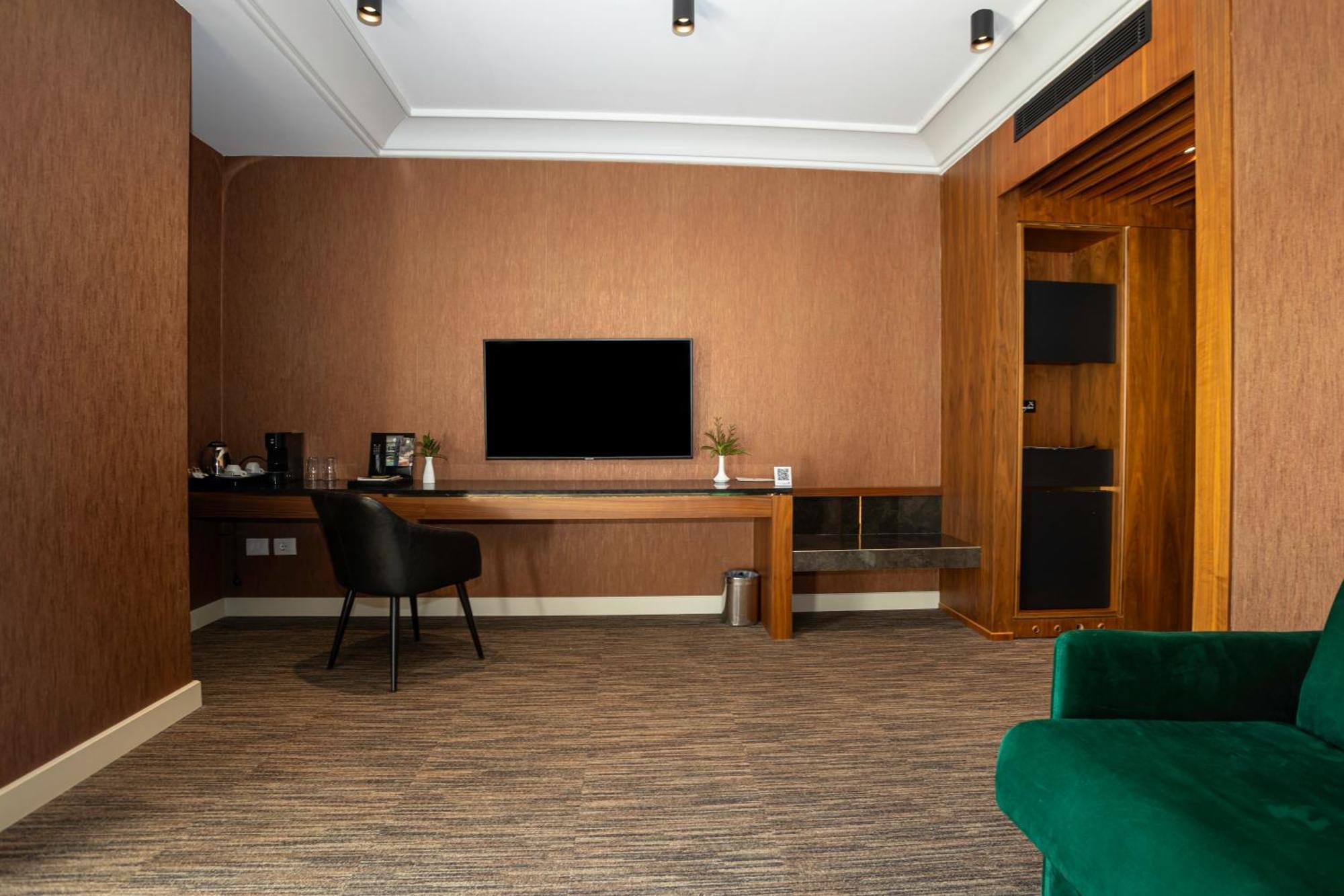 Select Hill Resort Linze Номер фото