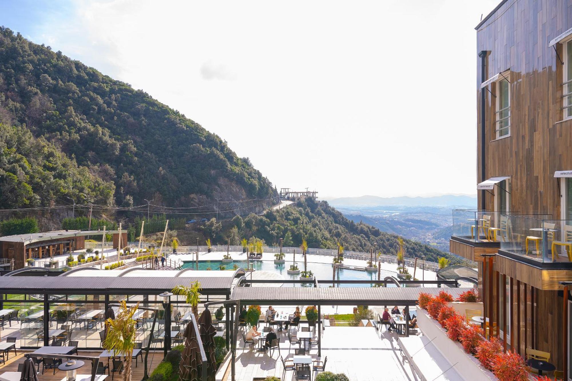 Select Hill Resort Linze Екстер'єр фото