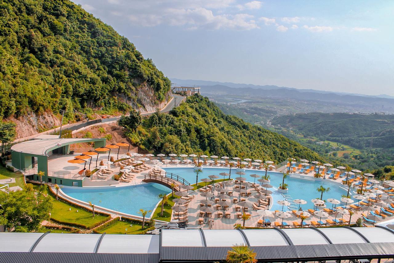 Select Hill Resort Linze Екстер'єр фото